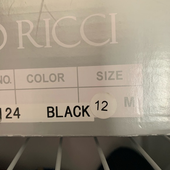 Dress shoes - Picture 2 of 2